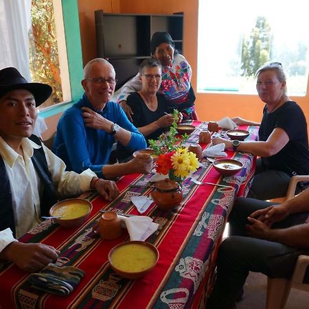 Tikawasi Homestay Comunidad Pueblo Isla Amantani Jose Luis Ocosuyo Dış mekan fotoğraf