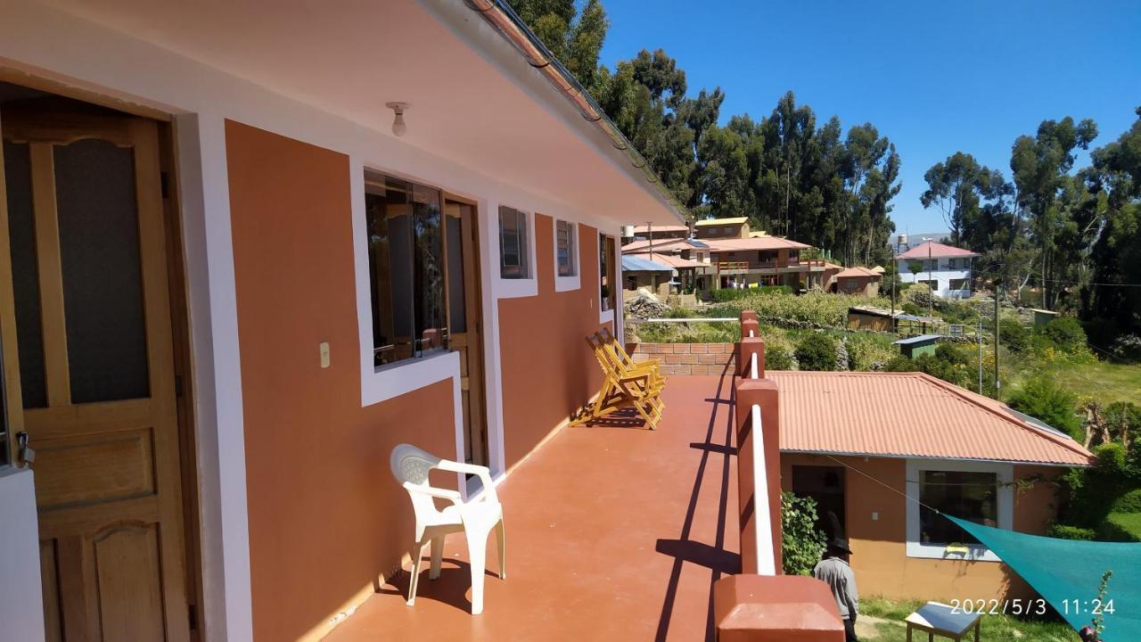 Tikawasi Homestay Comunidad Pueblo Isla Amantani Jose Luis Ocosuyo Dış mekan fotoğraf