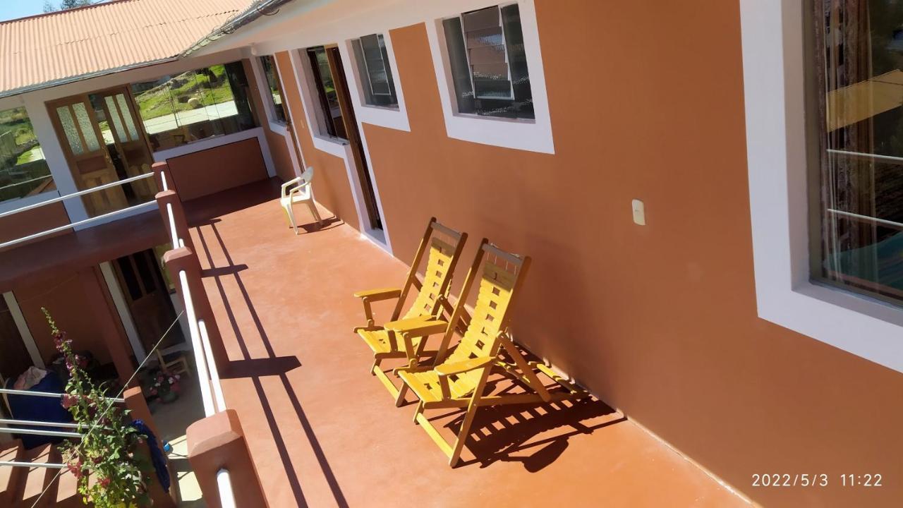 Tikawasi Homestay Comunidad Pueblo Isla Amantani Jose Luis Ocosuyo Dış mekan fotoğraf